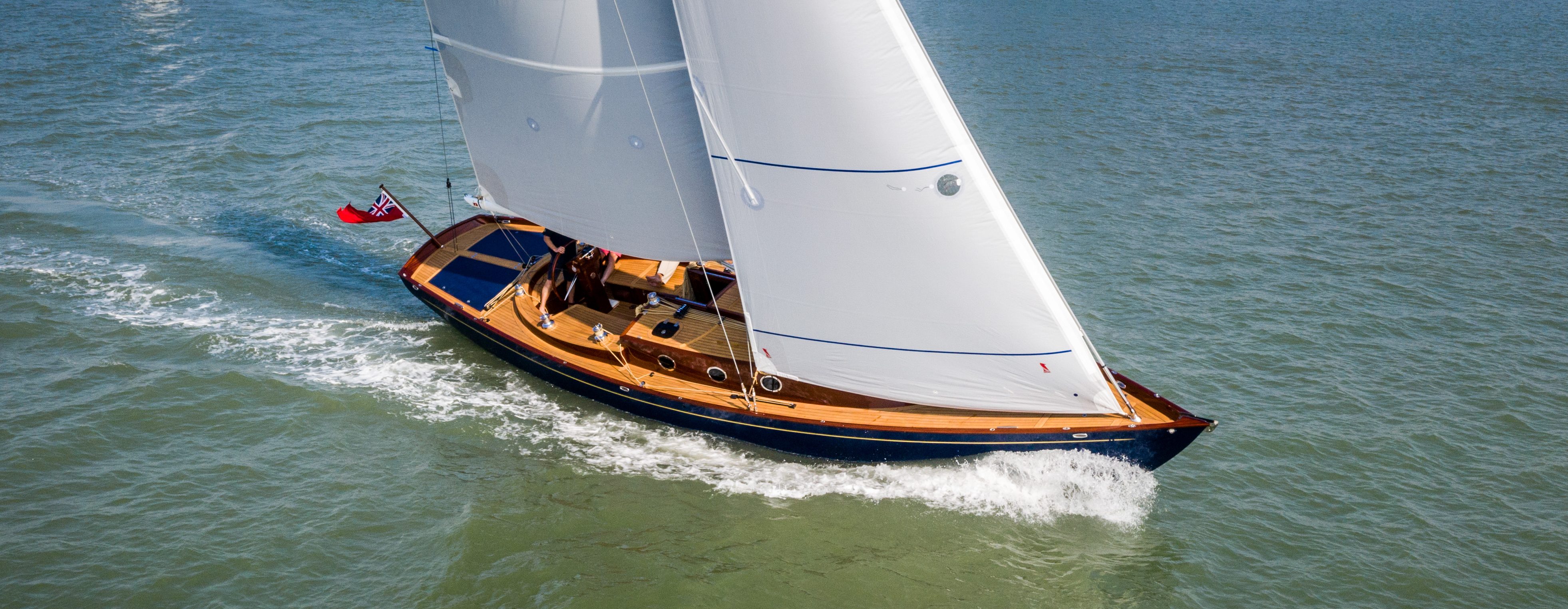 44 ft sailing yacht