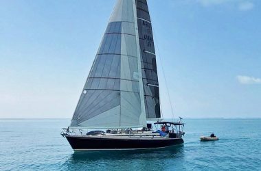 Beneteau First 51